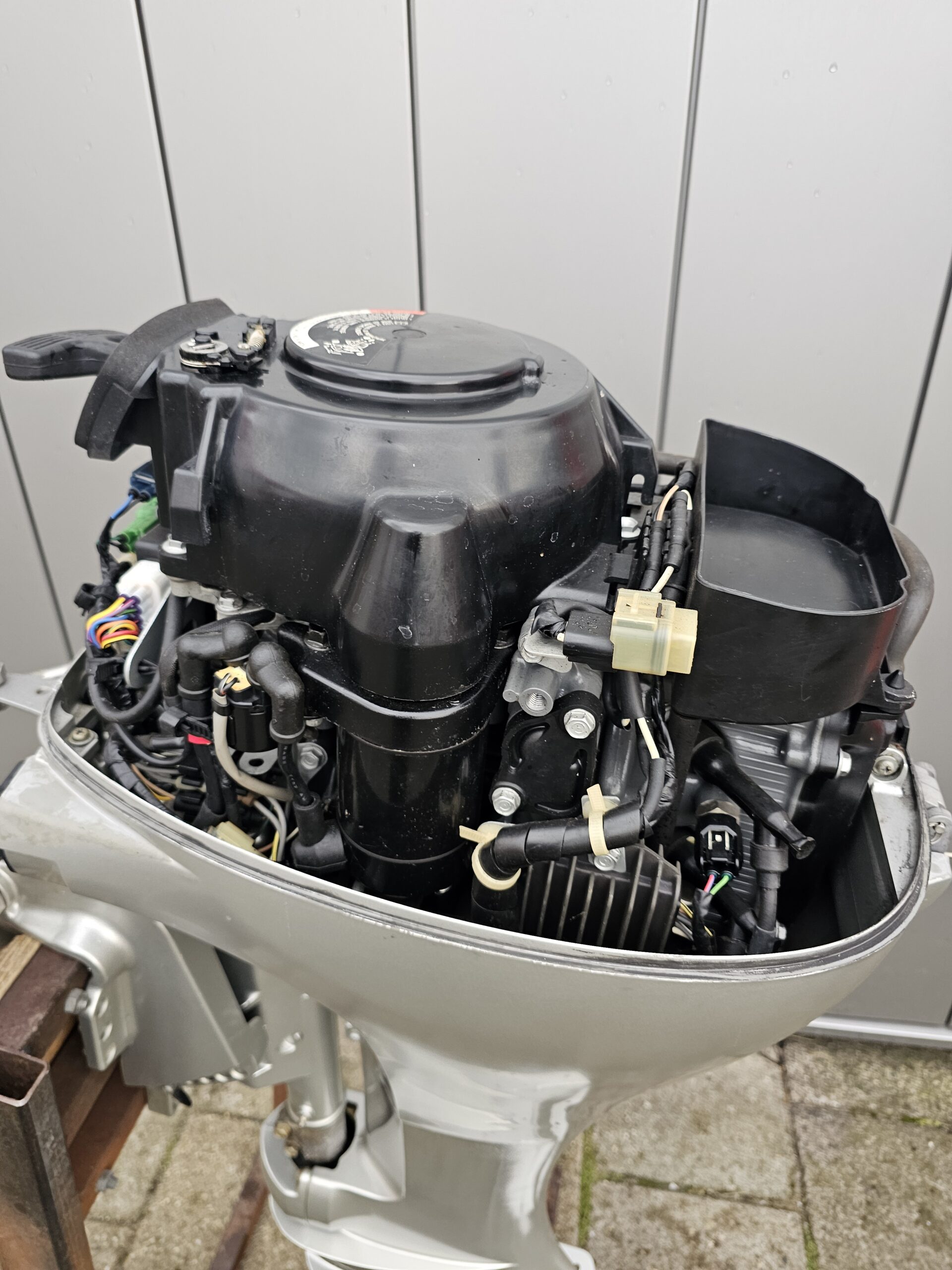 Used Honda 8 HP Outboard For Sale - Image 4