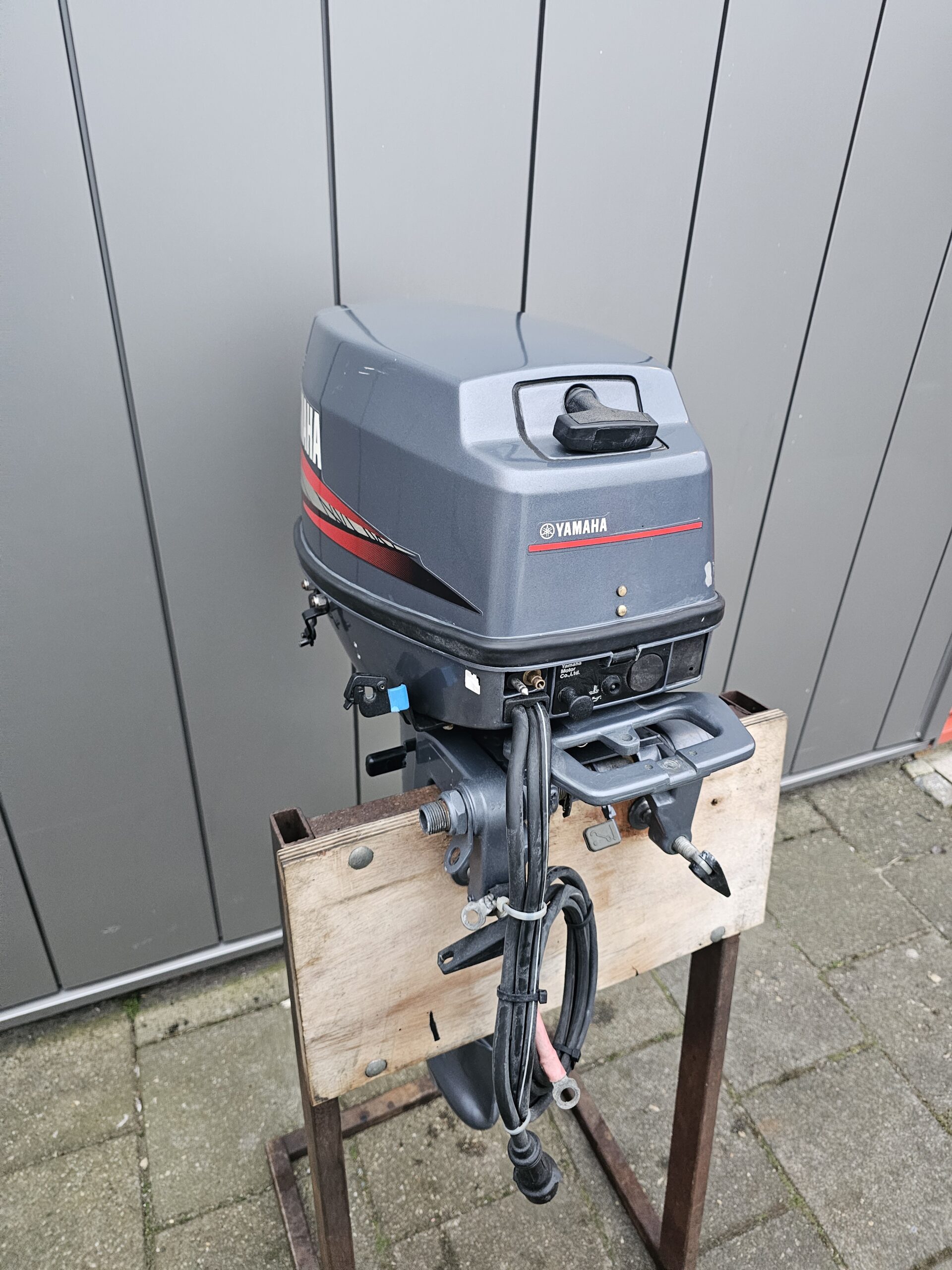 Used 20 HP Yamaha Outboard For Sale - Image 2