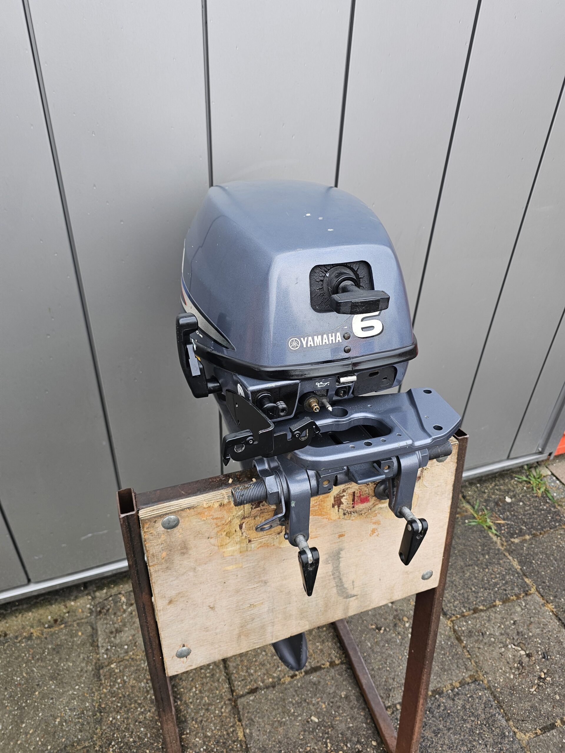 Used 6 HP Yamaha Outboard For Sale - Image 2