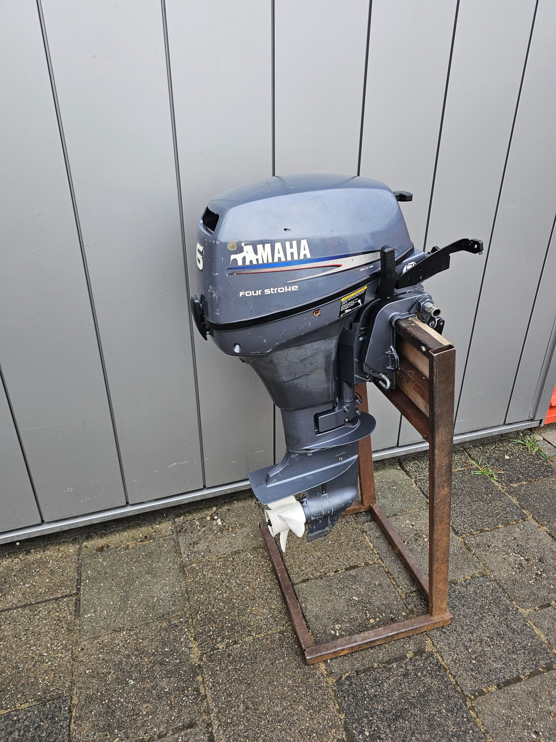 Used 6 HP Yamaha Outboard For Sale - Image 3