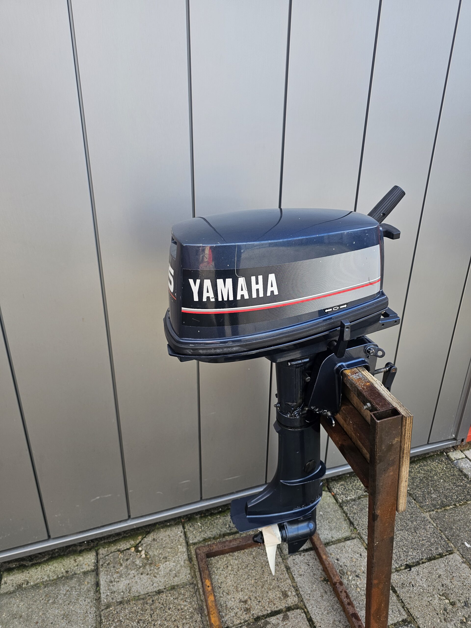 Used 5 HP Yamaha Outboard For Sale - Image 2