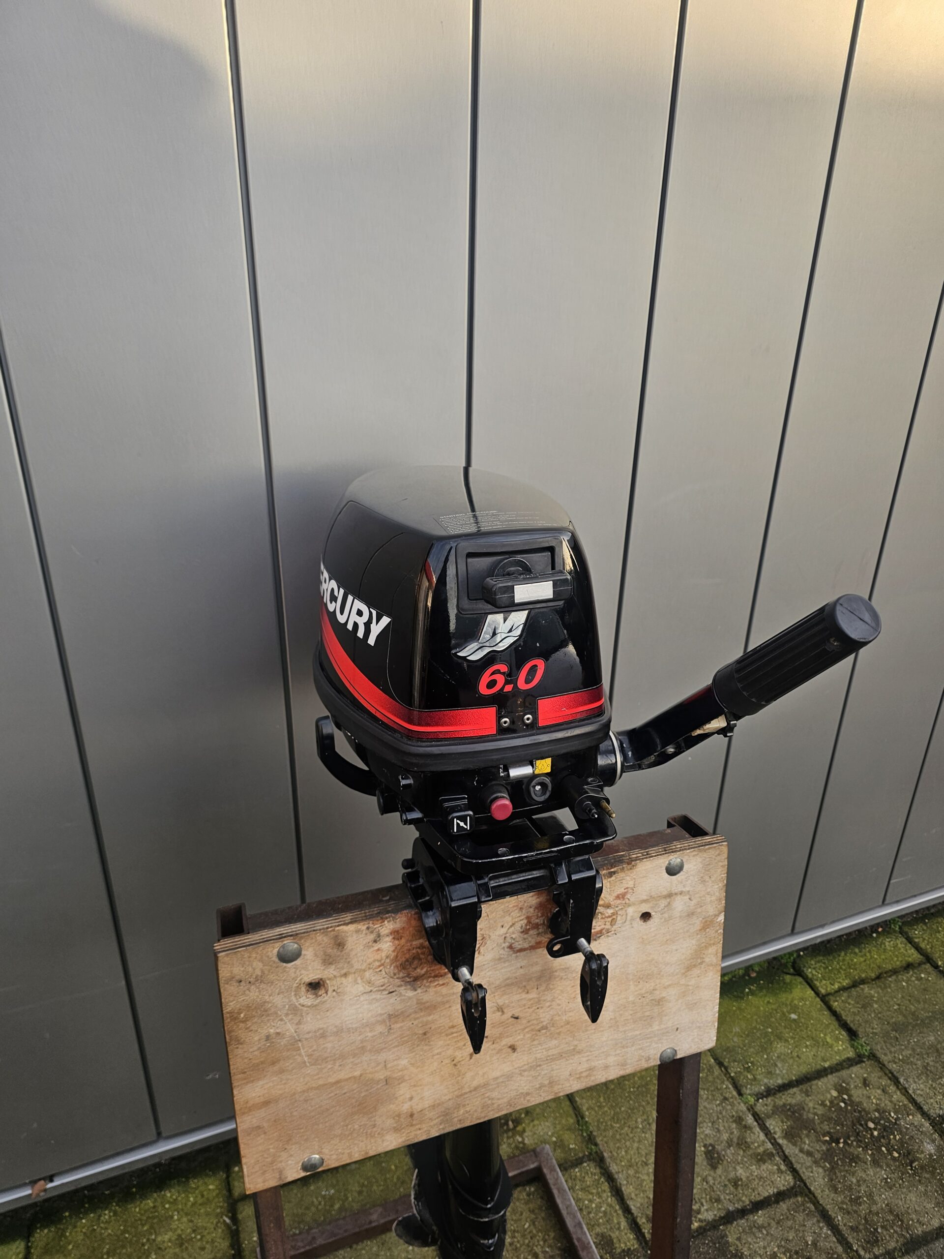 Used Mercury 6 hp Outboard For Sale - Image 2