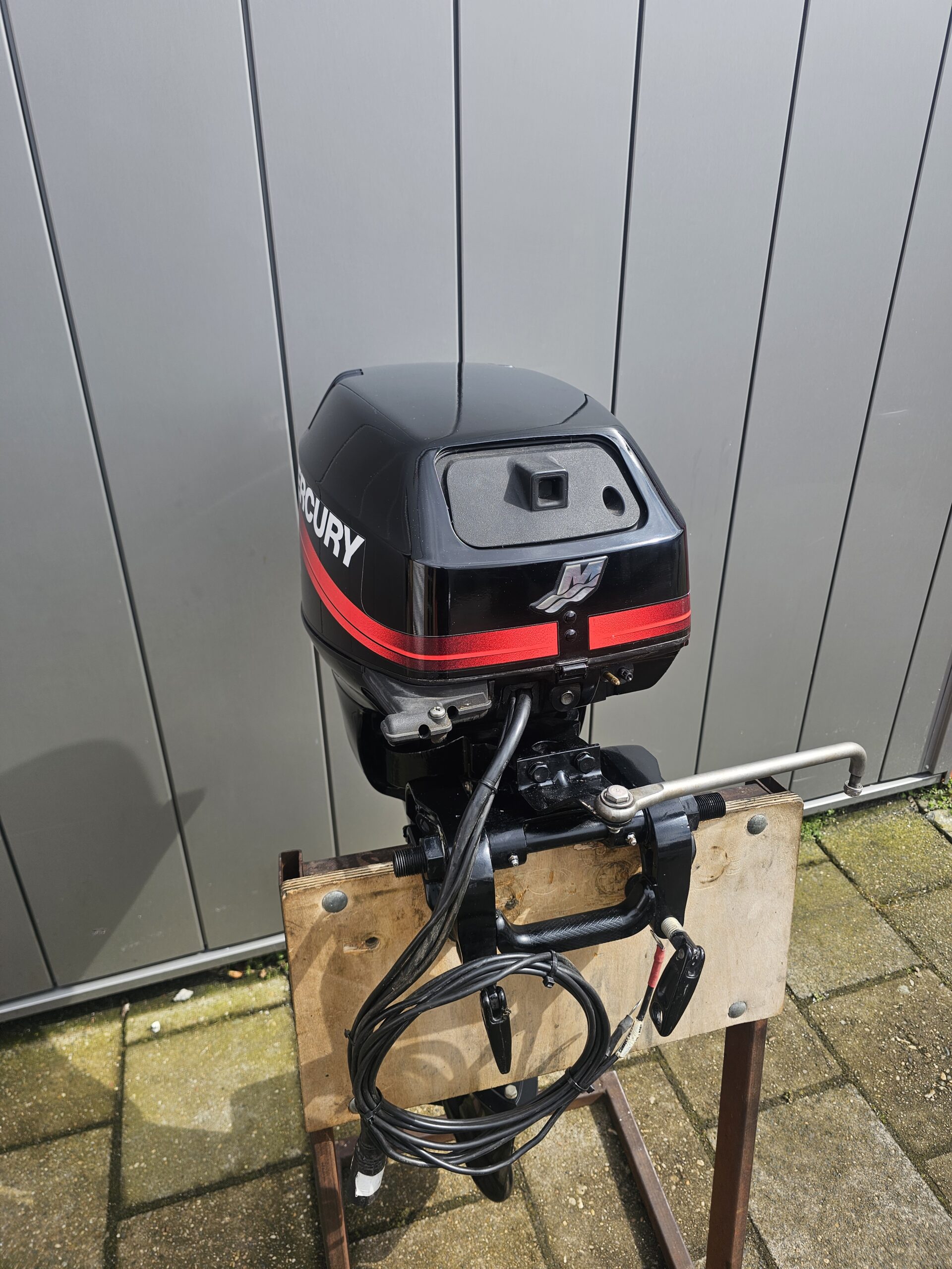 Used 15 HP Mercury Outboard For Sale - Image 2