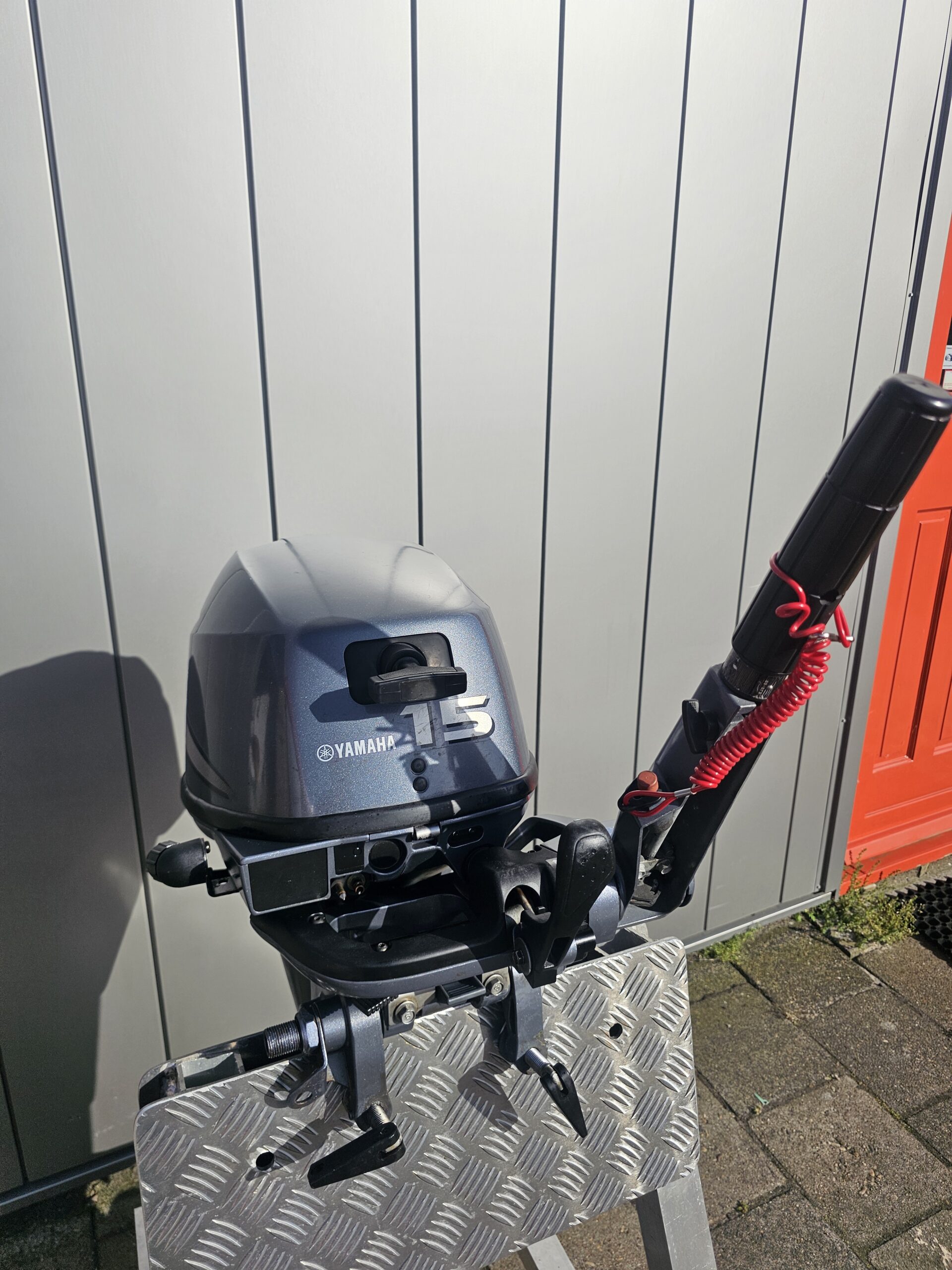 Used Yamaha 15 HP Outboard For Sale - Image 2