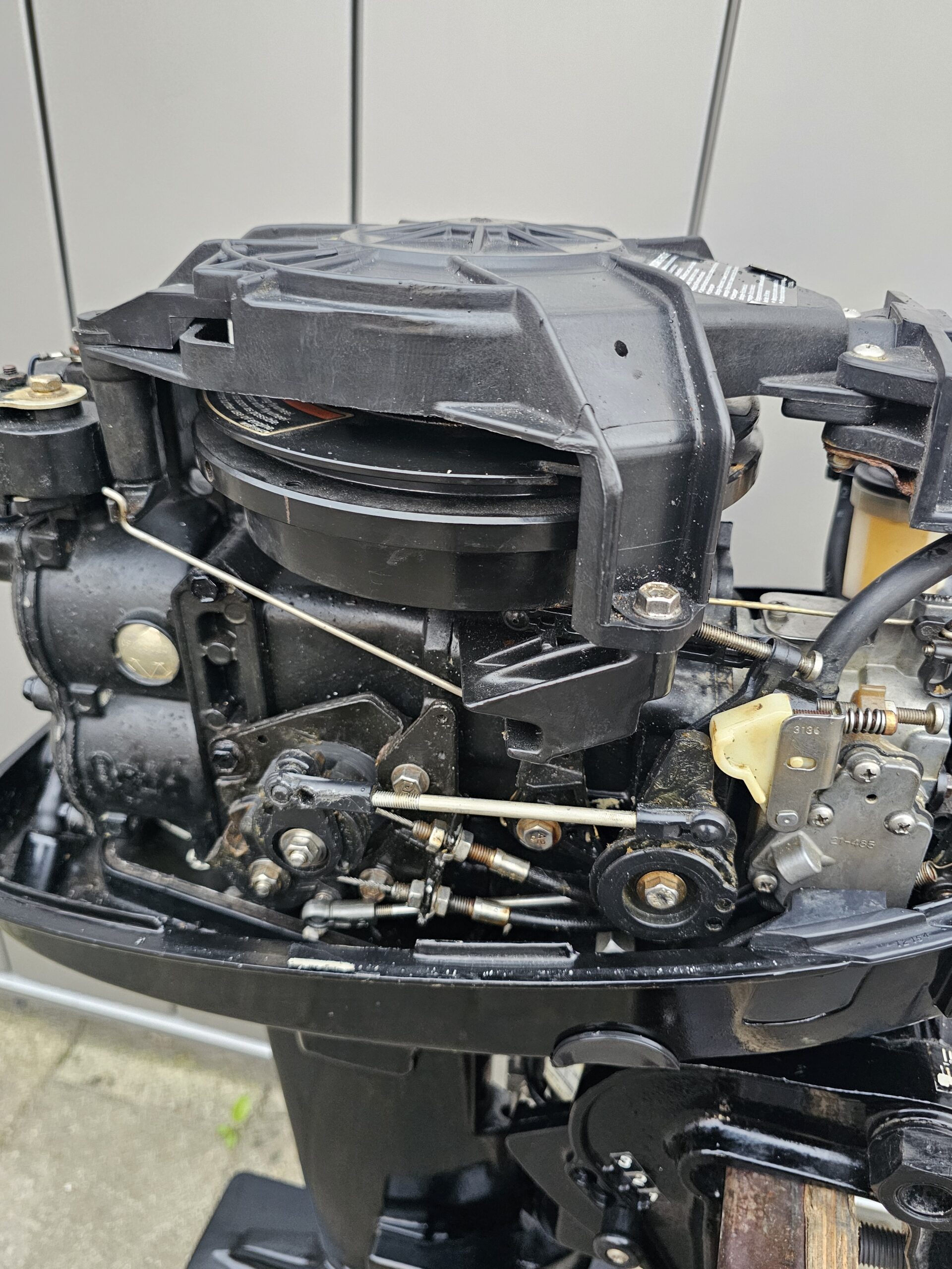 Used Mercury 15 HP Outboard 2 Stroke For Sale - Image 5
