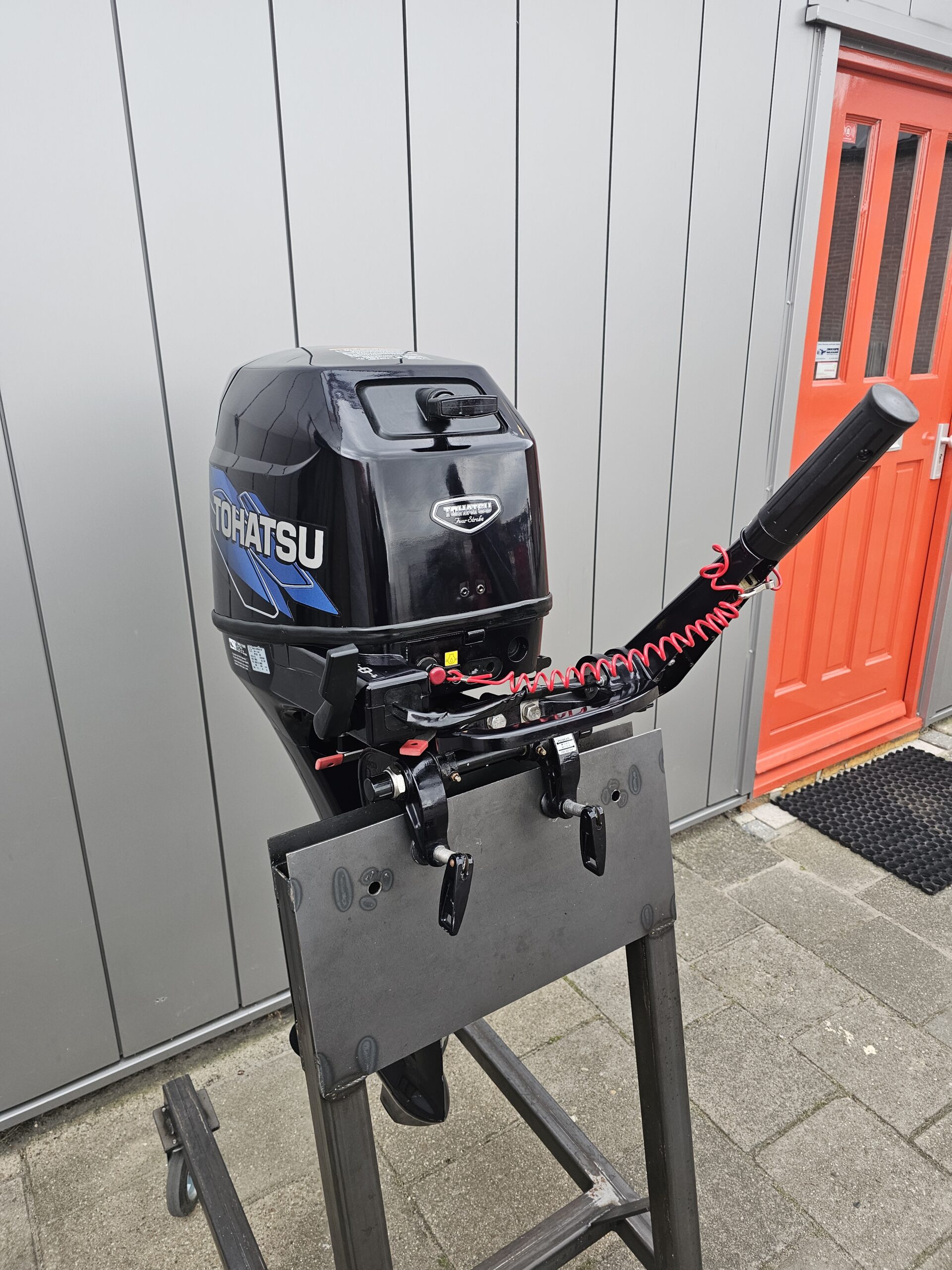 Tohatsu 25 HP Outboard Motor For Sale - Image 2