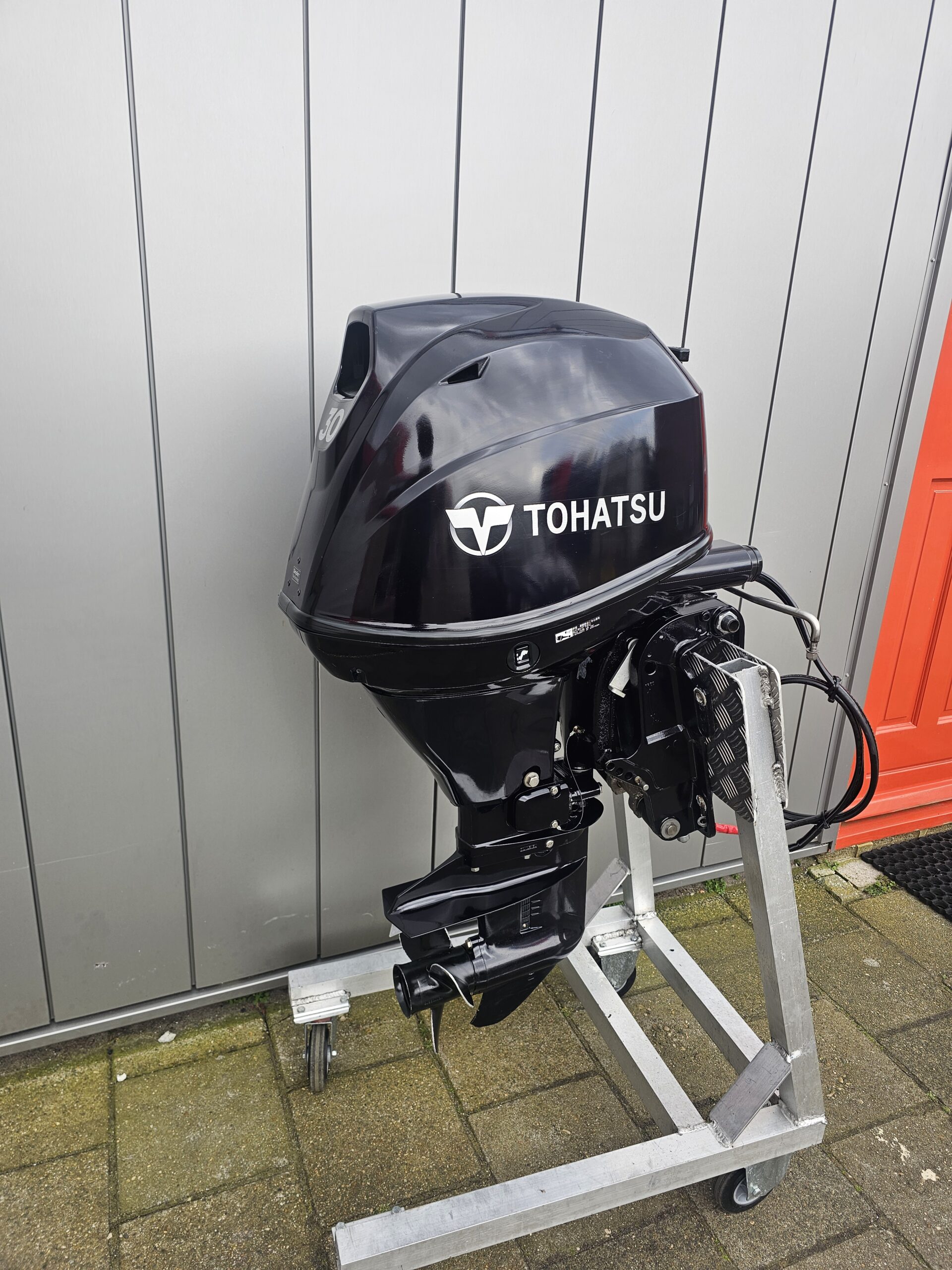 Used Tohatsu 30 HP Outboard For Sale - Image 3