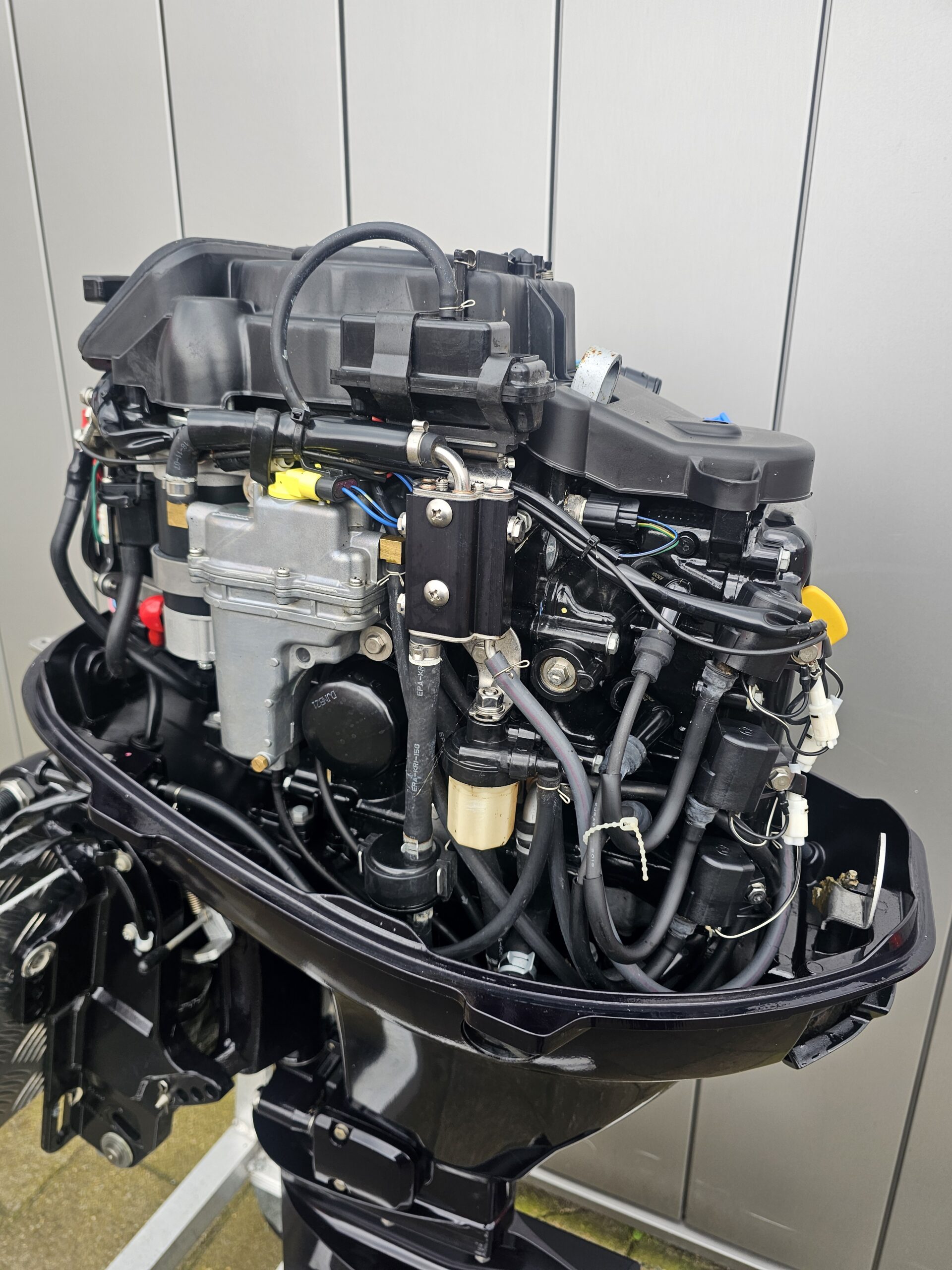 Used Tohatsu 30 HP Outboard For Sale - Image 4