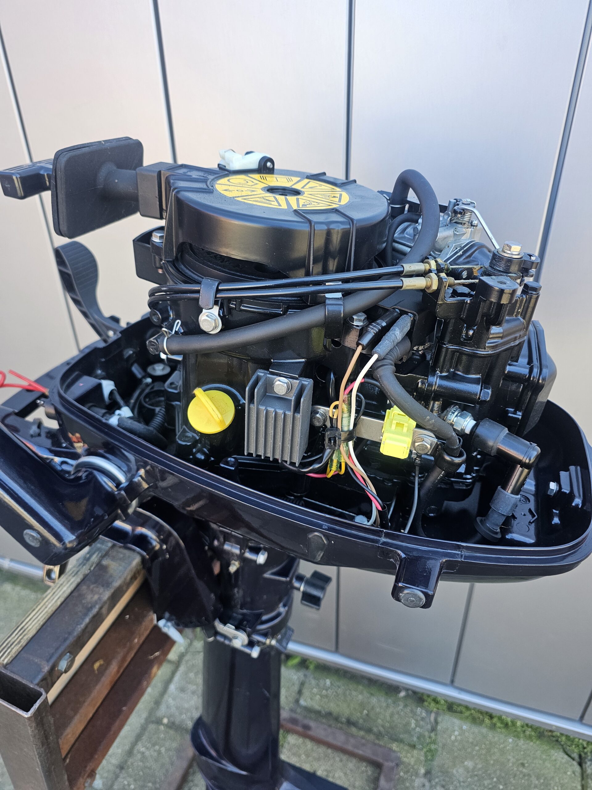 Tohatsu 6 HP Outboard For Sale - Image 4